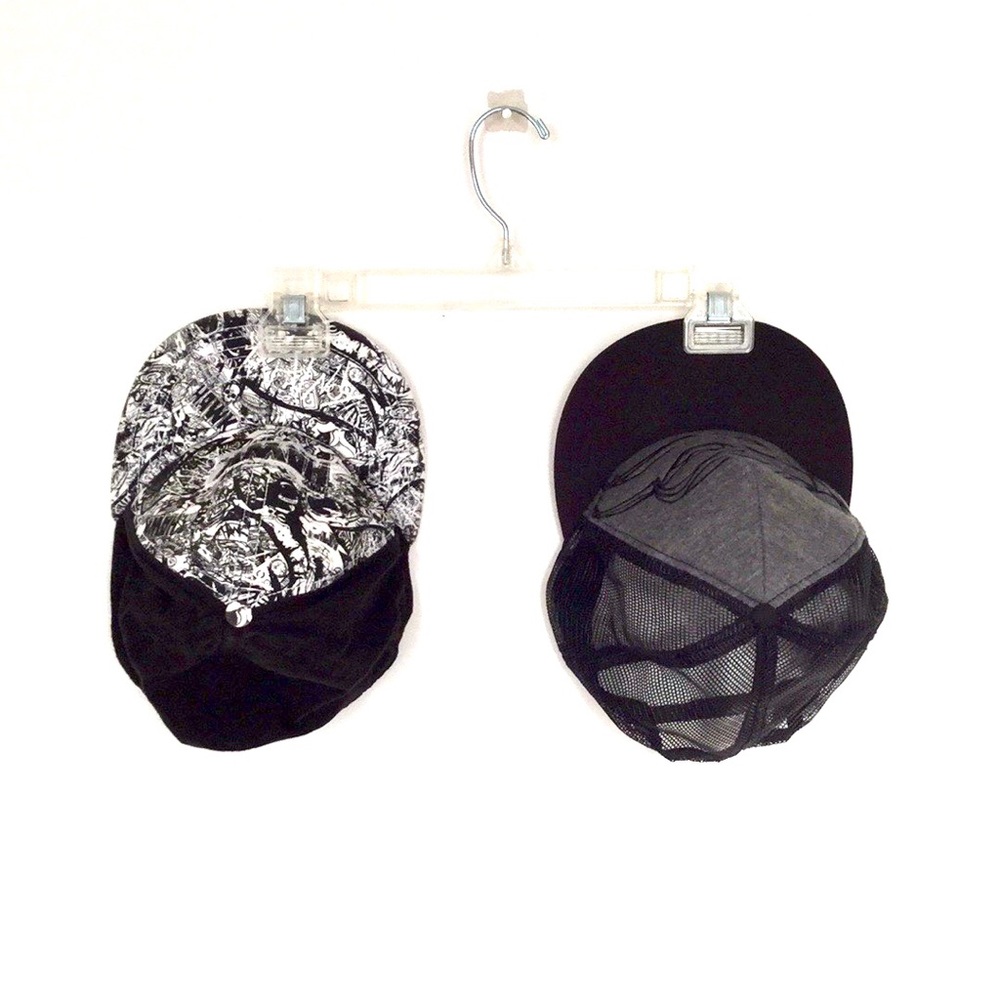 Bundle of 2 Tony Hawk hats